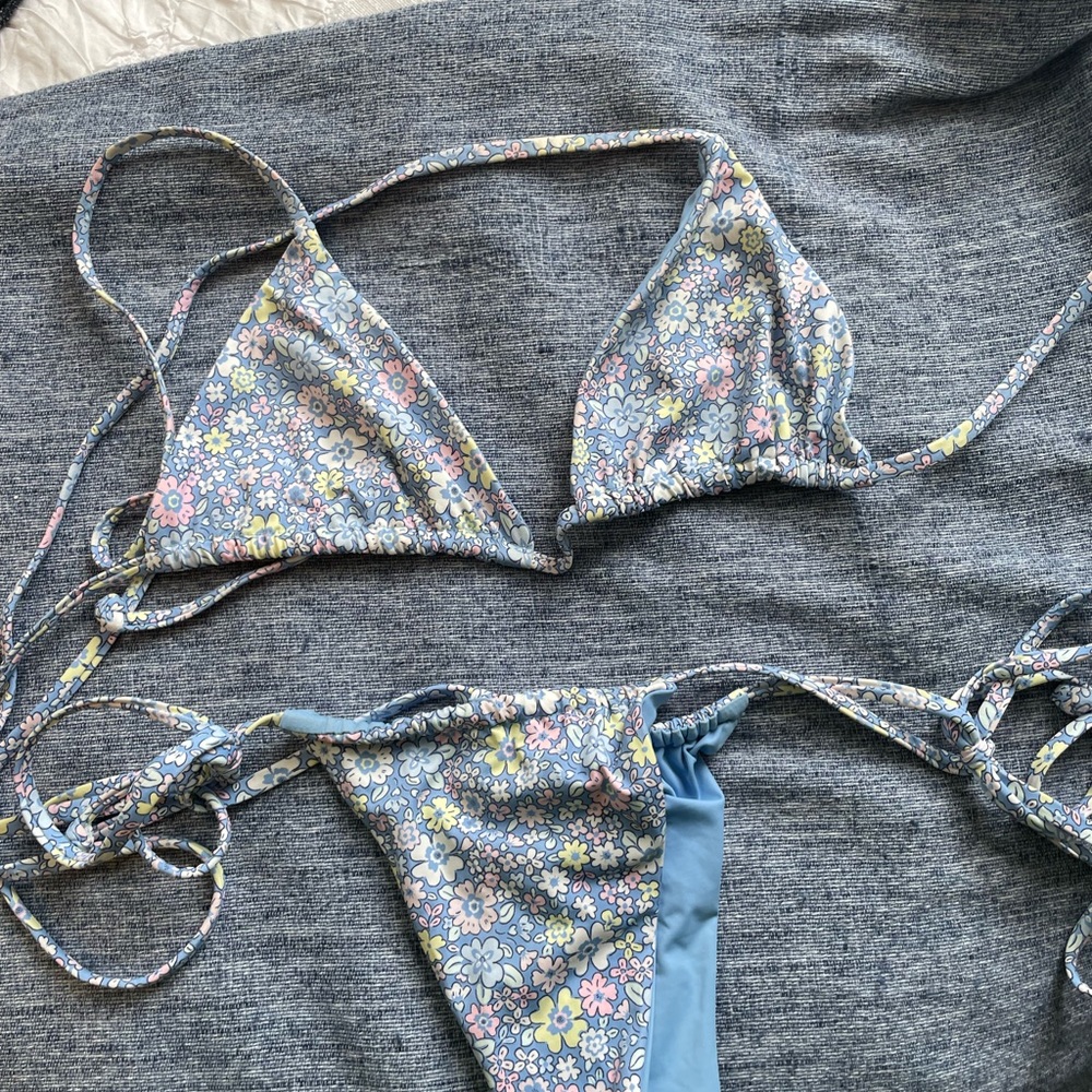 Frankie’s Tia Triangle Bikini. Small top, medium bottom